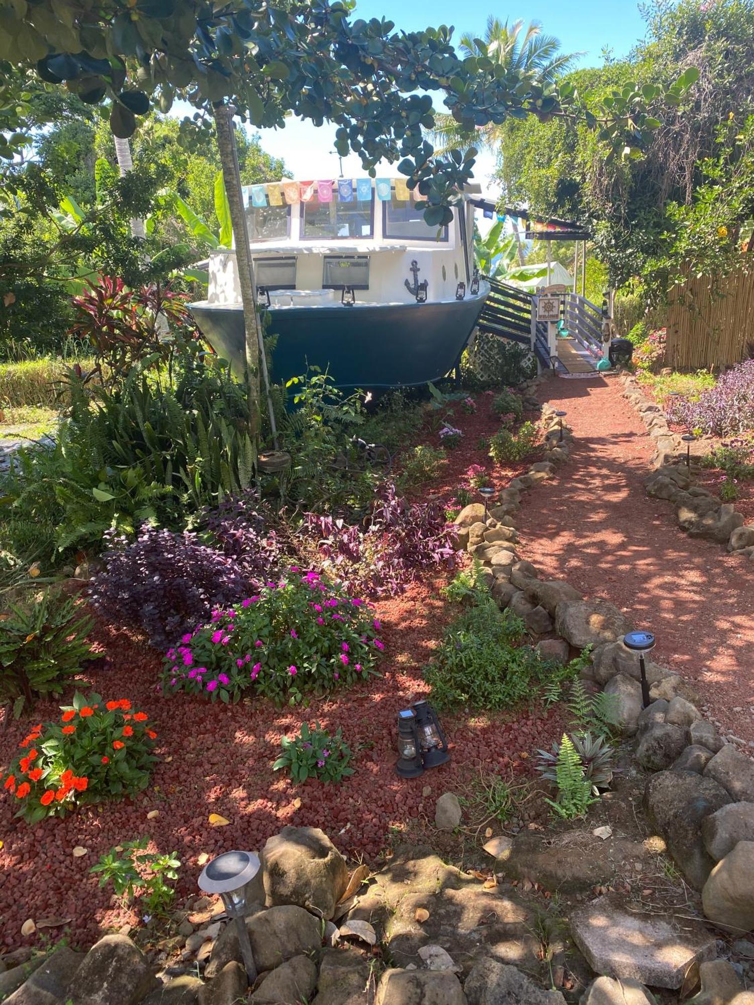 Cozy Jungle Boat Hideaway With Stunning Ocean View Villa Kealakekua ภายนอก รูปภาพ